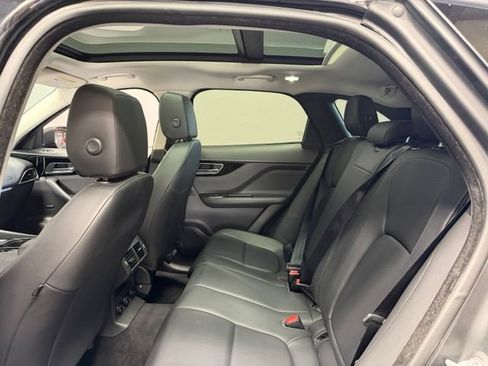 Used 2017 Jaguar F-PACE AWD/4WD image 20