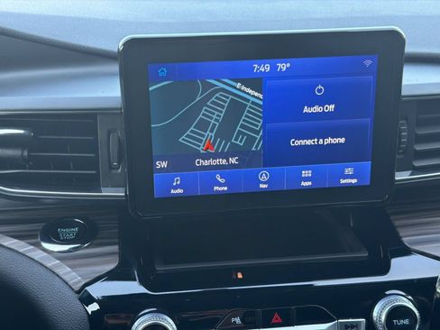 Used 2024 Ford Explorer Limited RWD image 19