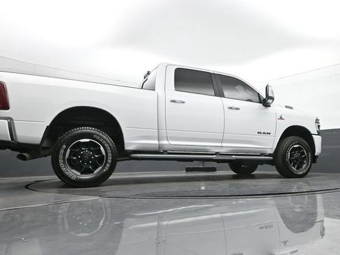 Used 2025 RAM 2500 Laramie AWD/4WD image 41