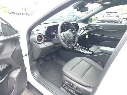 New 2026 Chevrolet Trax RS w/ Driver Confidence Package image 15