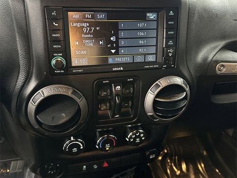 Used 2017 Jeep Wrangler Unlimited Sport w/ Quick Order Package 24S image 21