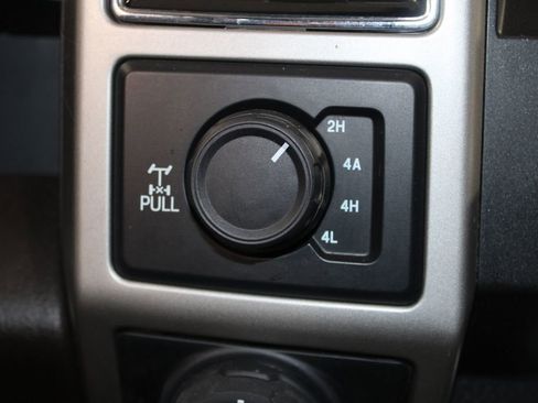 Used 2018 Ford F150 King Ranch w/ Equipment Group 601A Luxury image 42