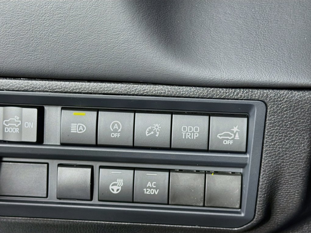 New 2026 Toyota Tundra Platinum AWD/4WD image 13