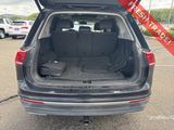 Used 2018 Volkswagen Tiguan SEL image 6
