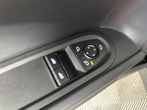 Used 2025 MINI Cooper S image 8