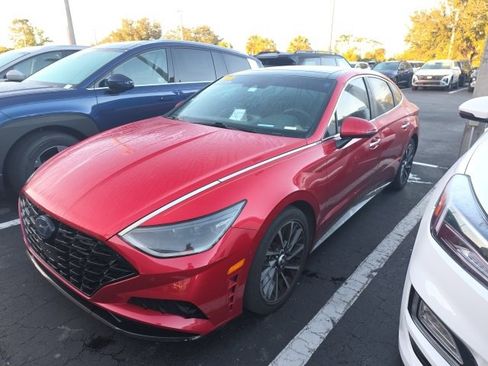 Used 2020 Hyundai Sonata Limited image 1