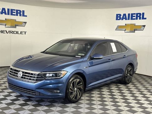 Used 2019 Volkswagen Jetta SEL Premium FWD image 1