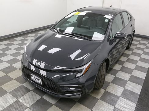 Used 2024 Toyota Corolla SE FWD image 6