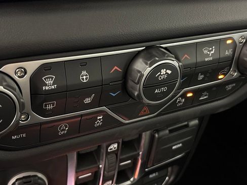 New 2026 Jeep Gladiator Mojave AWD/4WD image 44