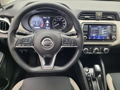 Used 2020 Nissan Versa SV image 22