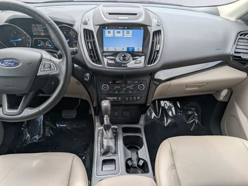 Used 2018 Ford Escape Titanium w/ Ford Safe & Smart Package AWD/4WD image 17