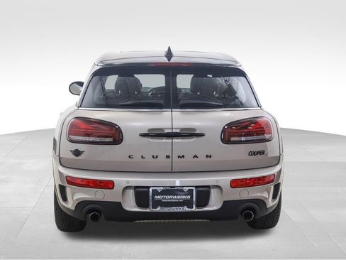 Used 2023 MINI Cooper Clubman S w/ Premium Package image 4