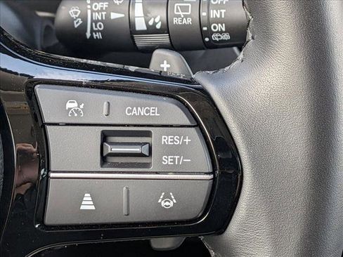 Used 2025 Honda Pilot Touring image 15