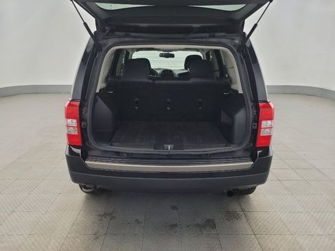 Used 2017 Jeep Patriot 75th Anniversary w/ Power Value Group image 29