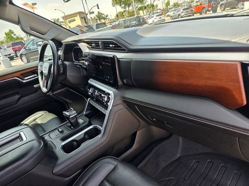 Used 2022 GMC Sierra 1500 Denali AWD/4WD image 21