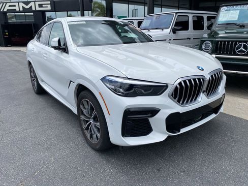 Used 2023 BMW X6 xDrive40i w/ M Sport Package AWD/4WD image 2