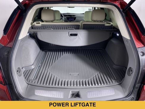 Certified 2024 Cadillac XT5 Premium Luxury w/ LPO, Floor Liner Package AWD/4WD image 15