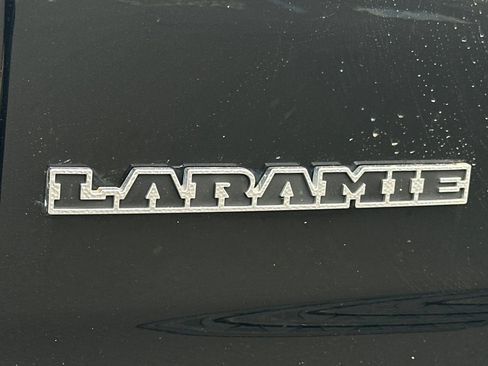 Used 2023 RAM 1500 Laramie image 32