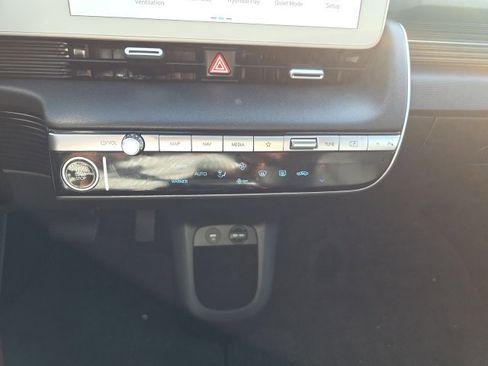 Certified 2024 Hyundai Ioniq 5 Limited image 18