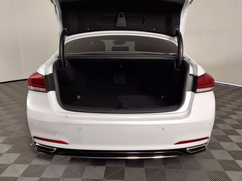 Used 2018 Genesis G80 3.8 w/ Option Group 03 RWD image 8