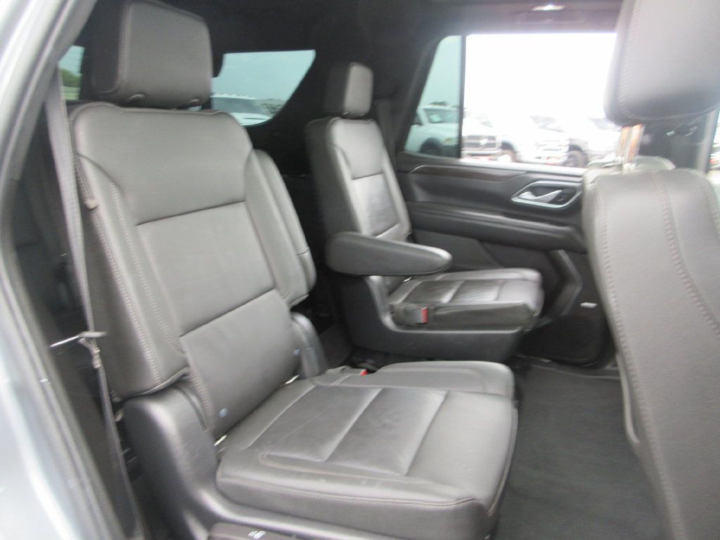 Used 2022 Chevrolet Tahoe Z71 w/ Z71 Off-Road Package AWD/4WD image 26