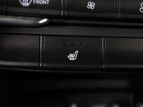 Used 2020 Hyundai Santa Fe SEL w/ Convenience Package image 22