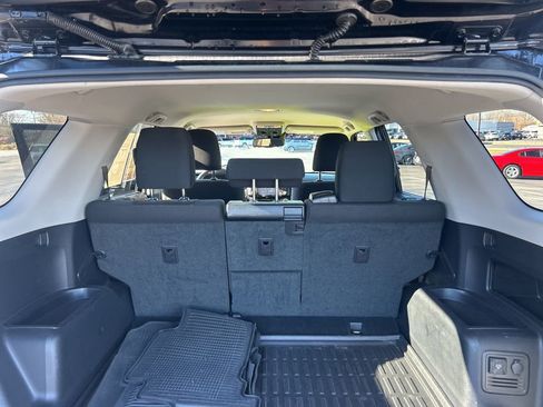 Used 2023 Toyota 4Runner TRD Off-Road image 14