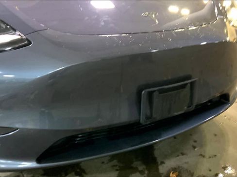 Used 2021 Tesla Model Y Long Range image 29