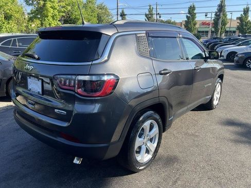 Used 2020 Jeep Compass Latitude w/ Popular Equipment Group FWD image 6