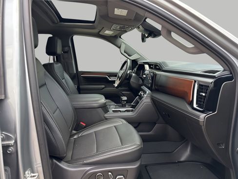 Used 2024 GMC Sierra 1500 Denali w/ Denali Reserve Package image 24