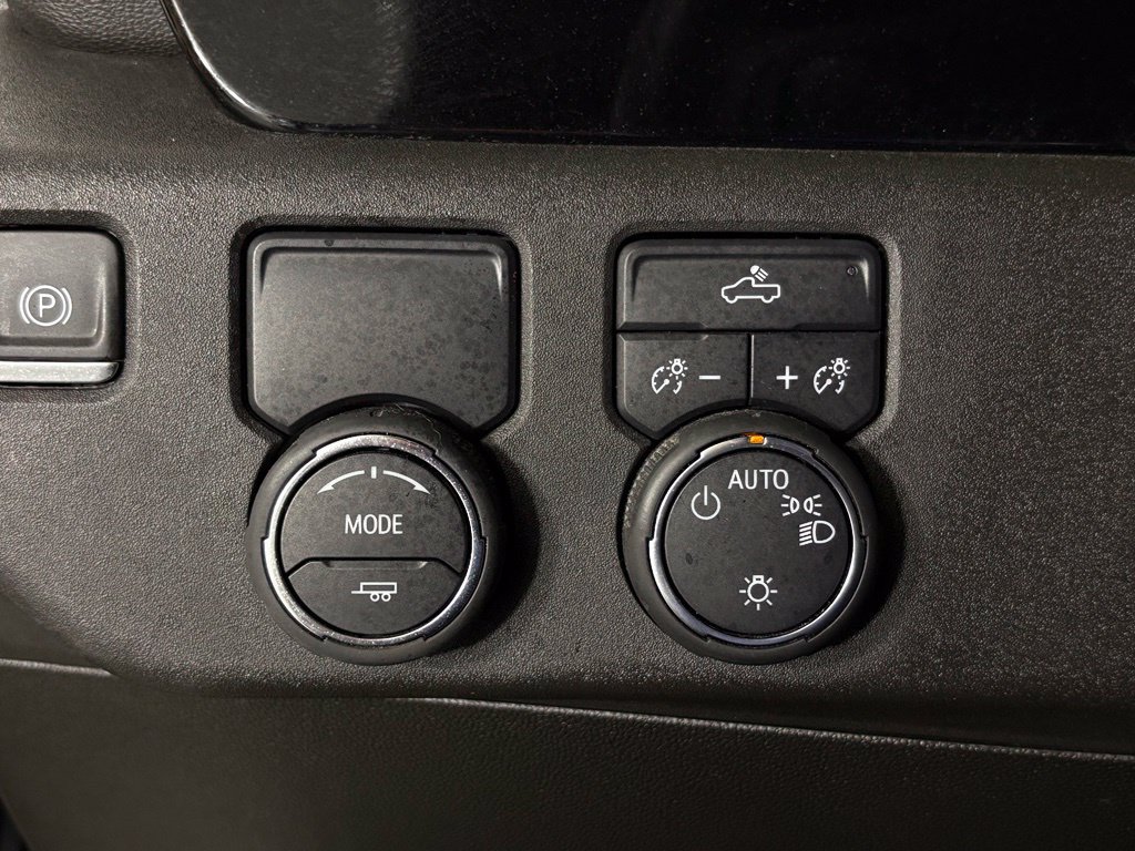Certified 2024 Chevrolet Silverado 1500 LT RWD image 25