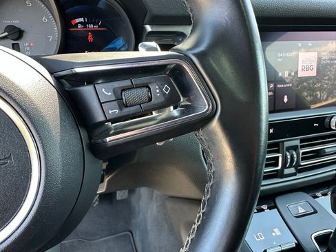 Used 2023 Porsche Macan S image 18