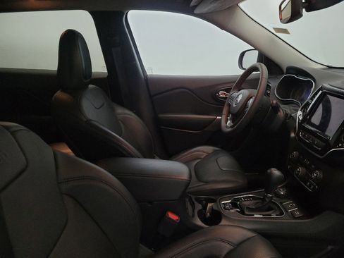 Used 2021 Jeep Cherokee Limited image 21