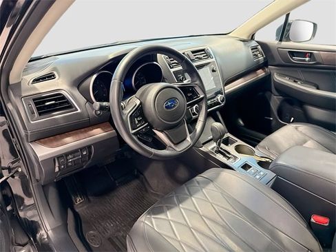 Used 2018 Subaru Outback 2.5i Limited w/ Popular Package #2 image 8