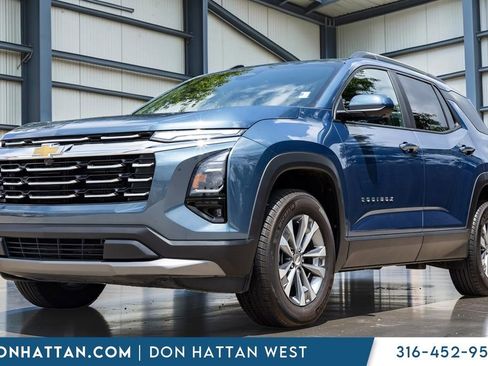 Used 2025 Chevrolet Equinox LT w/ Convenience Package II AWD/4WD image 1
