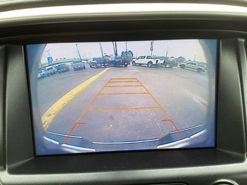 Used 2017 GMC Canyon SLE image 21