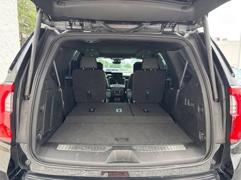 Used 2026 GMC Yukon AT4 w/ AT4 Premium Plus Package AWD/4WD image 8