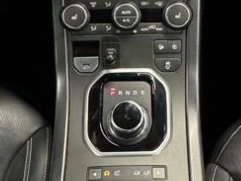 Used 2018 Land Rover Range Rover Evoque HSE image 17
