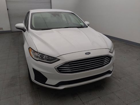 Used 2020 Ford Fusion SE image 14
