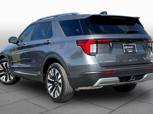 Used 2025 Ford Explorer Platinum w/ LUX Leather Package AWD/4WD image 12