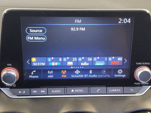 Used 2023 Nissan Sentra SV FWD image 25