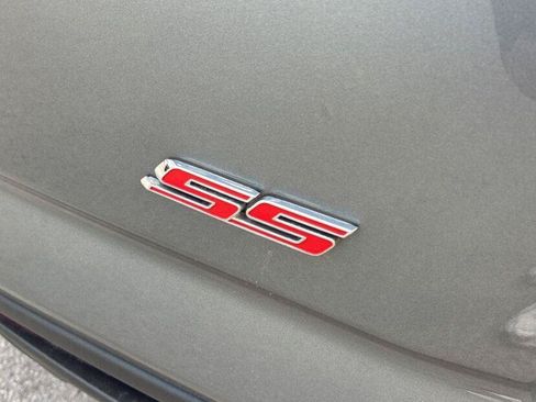 Used 2022 Chevrolet Camaro SS RWD image 6