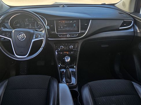 Used 2018 Buick Encore Preferred image 19