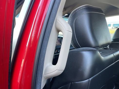 Used 2019 RAM 1500 Laramie image 73