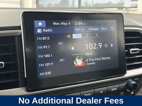 Used 2025 Hyundai Venue SEL FWD image 31