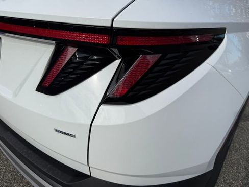 New 2026 Hyundai Tucson Limited image 11