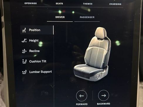Used 2025 Lucid Air Touring AWD/4WD image 21