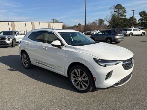 Used 2021 Buick Envision Avenir w/ Technology Package II image 9
