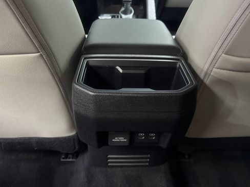 Used 2025 Toyota Tacoma Limited AWD/4WD image 70