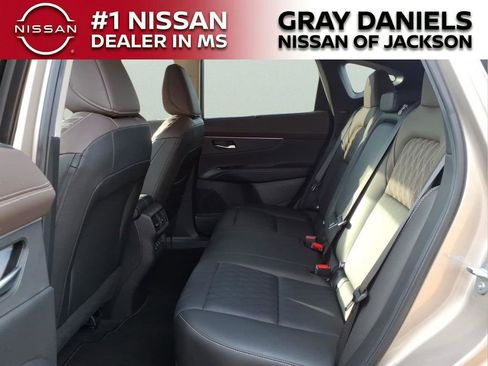 Certified 2025 Nissan Murano Platinum w/ Cargo Package image 25